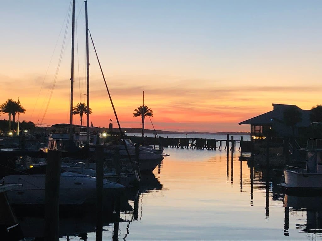 Breath taking sunsets refecting off the water 