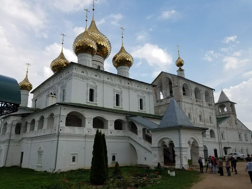 Воскресенский монастырь