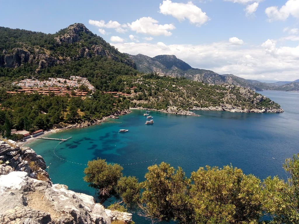 Амос