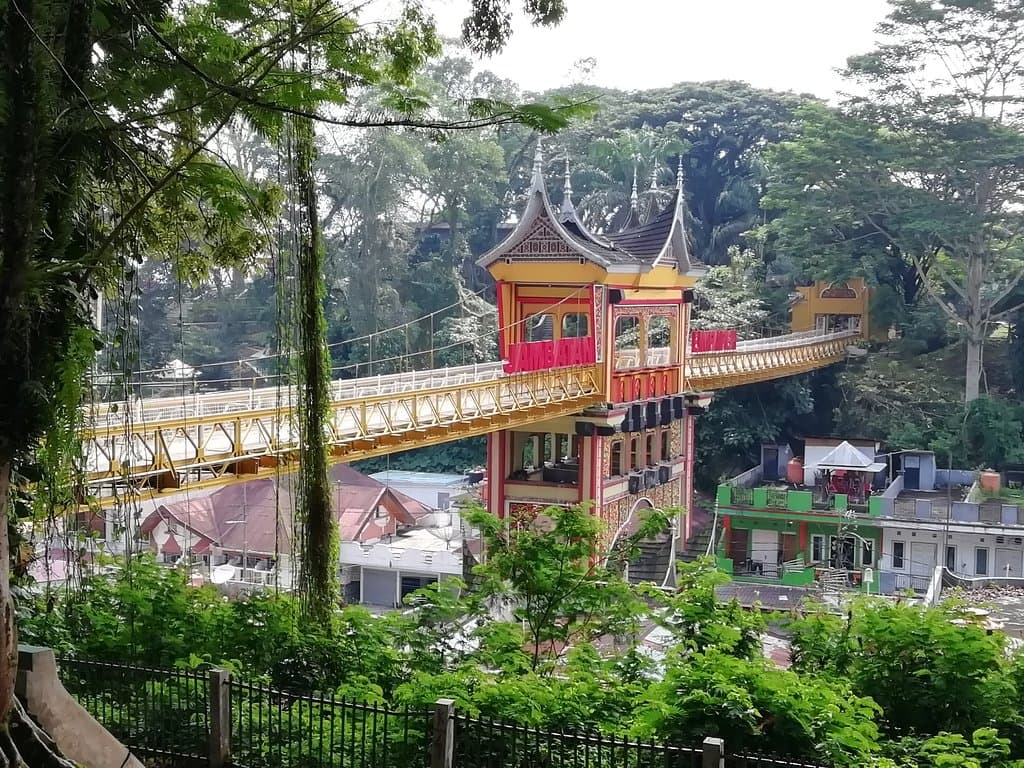 Limpapeh Bridge2