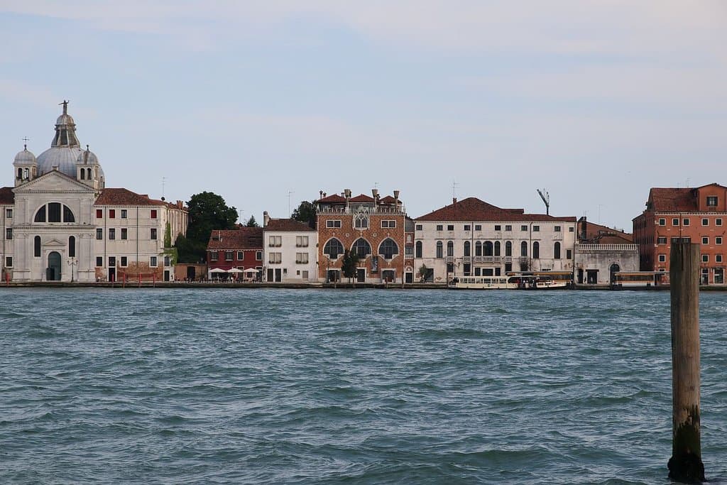 Casa dei Tre Oci