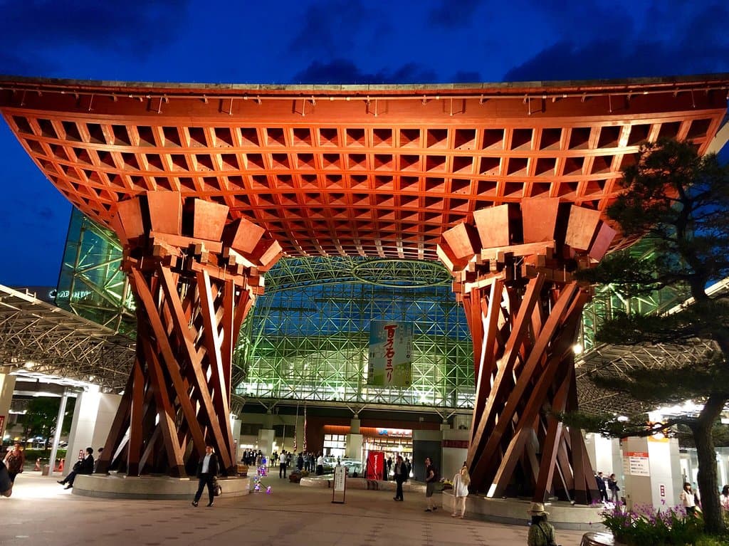 Kanazawa Station Tsuzumi-mon Gate