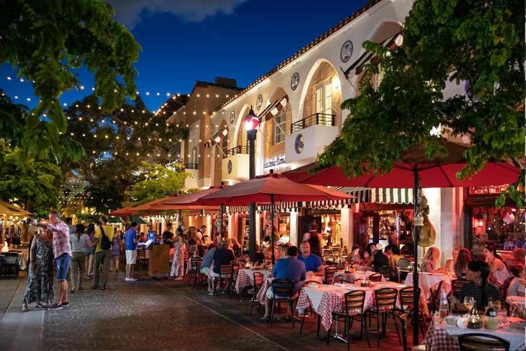 The first commercial development on Miami Beach in the early 1920s, Española Way was built to serve as an artists’ colony, modeled after romantic Mediterranean villages in France and Spain. Quintessentially bohemian right down to peach-colored paint, the enclave is a cultural gem.
 
 In May 2017, The City of Miami Beach completed a $2.5 million revitalization project making it a pedestrian-only street. Today, Española Way is experiencing a renaissance, fulfilling the vision of those who built it