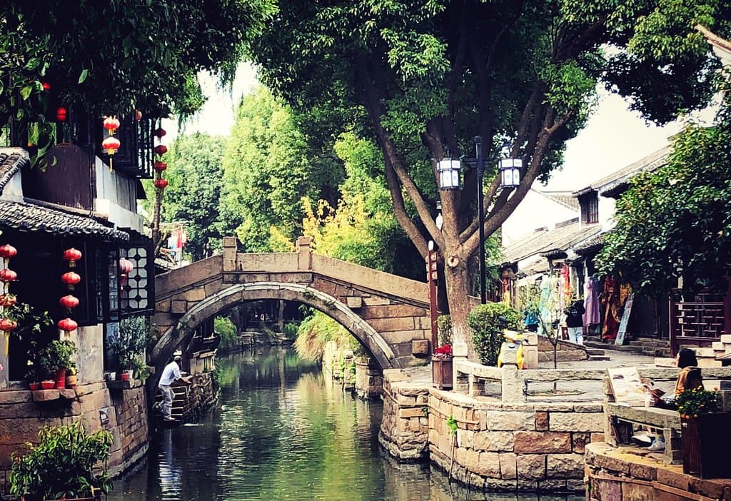 Luzhi