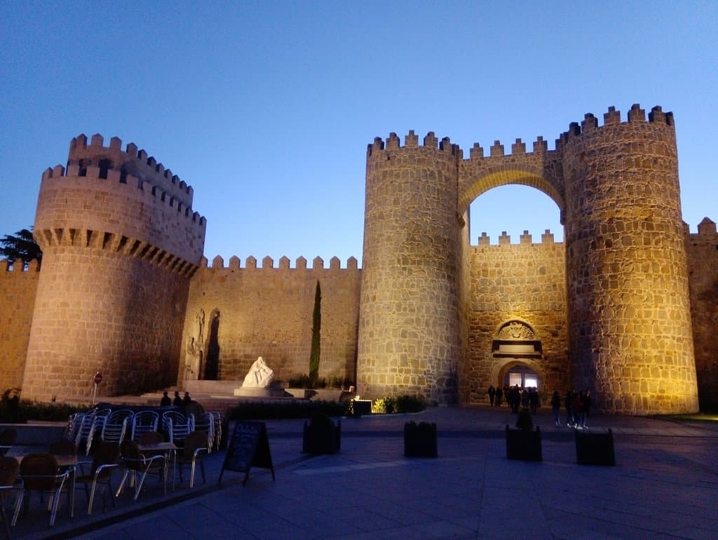 Puerta del Alcazar