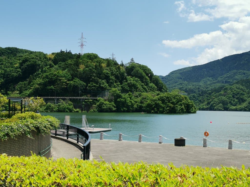 湖海は公園が広いかな