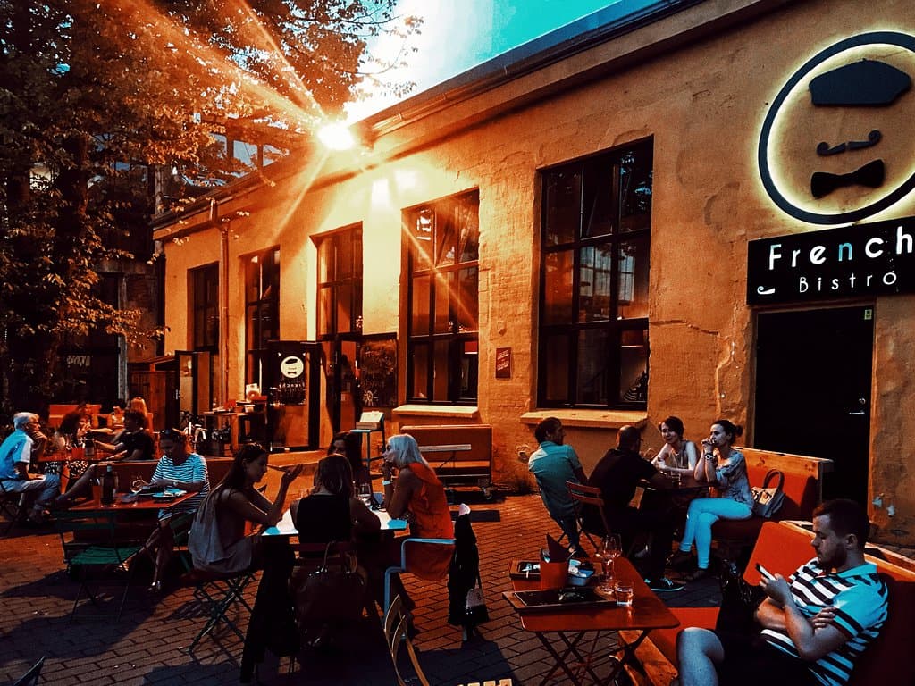 Cozy Frenchy Bistro´s terrace