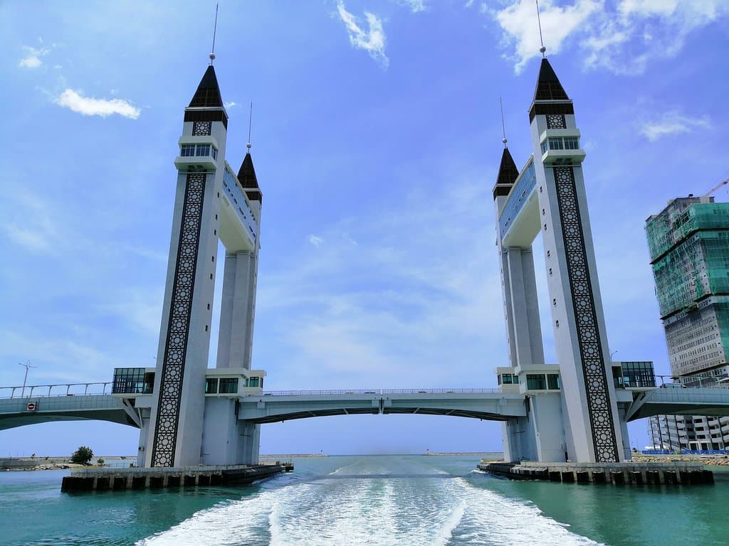New Kuala Terengganu Drawbridge from Redang Ferry