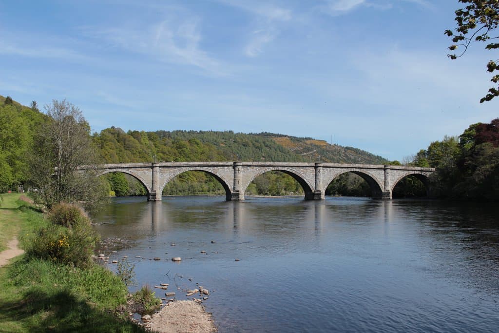Telford's bridge at Dunkeld