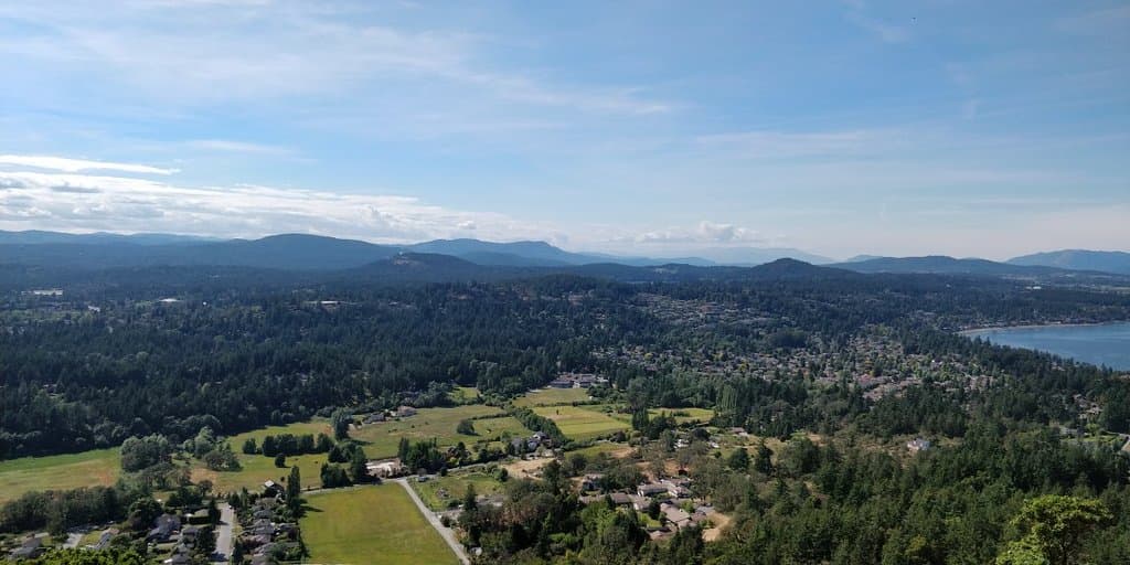 PKOLS Mount Douglas Park