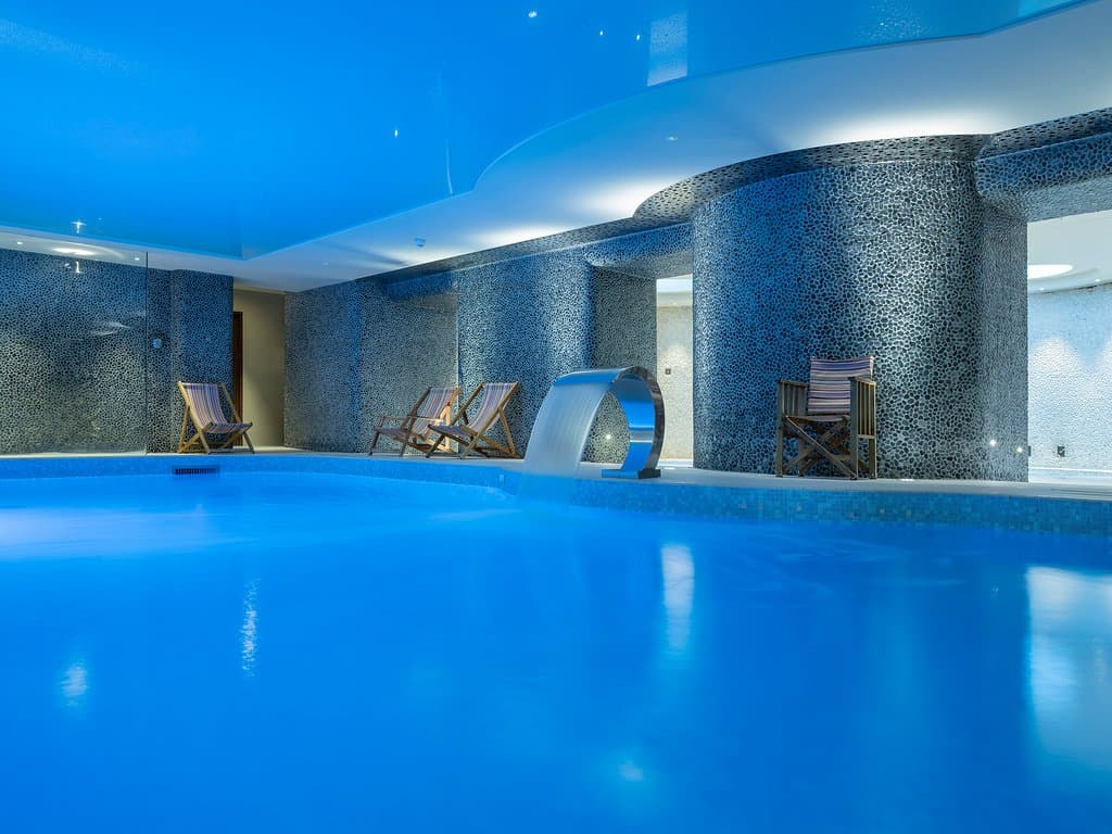 Hydrotherapy pool 