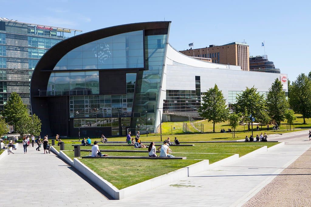 Kiasma at summertime. Photo: Finnish National Gallery / Pirje Mykkänen