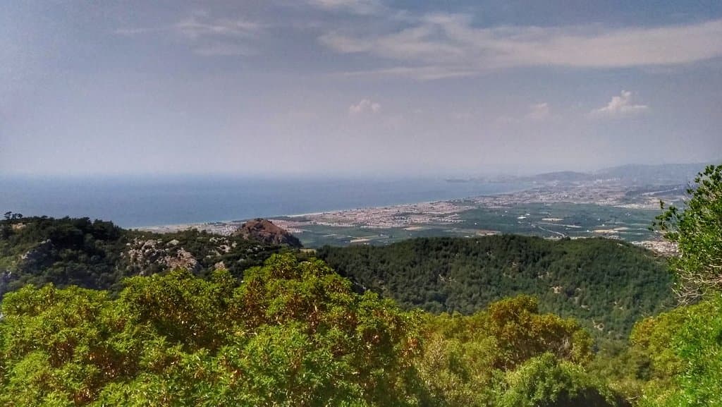 Kursunlu Manastiri