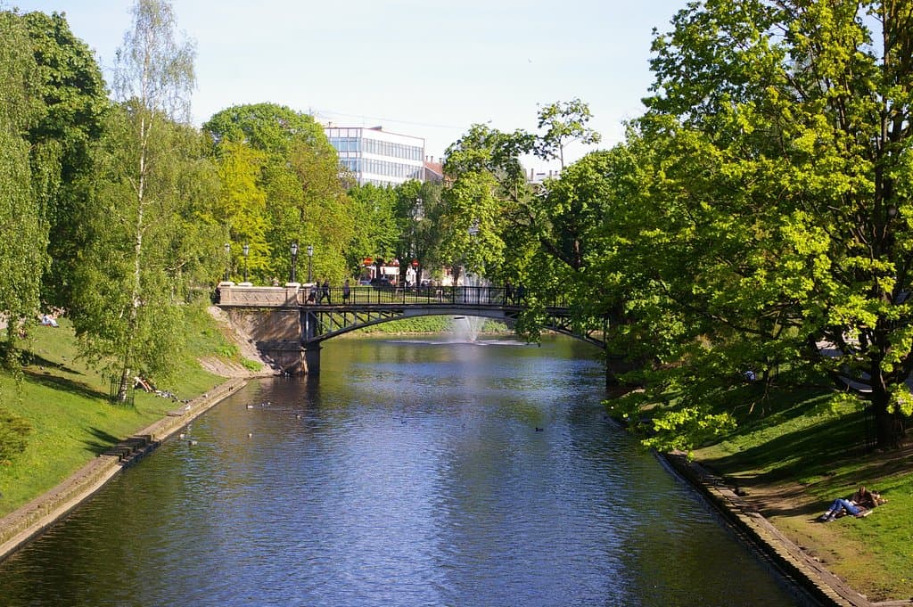 Canal et pont