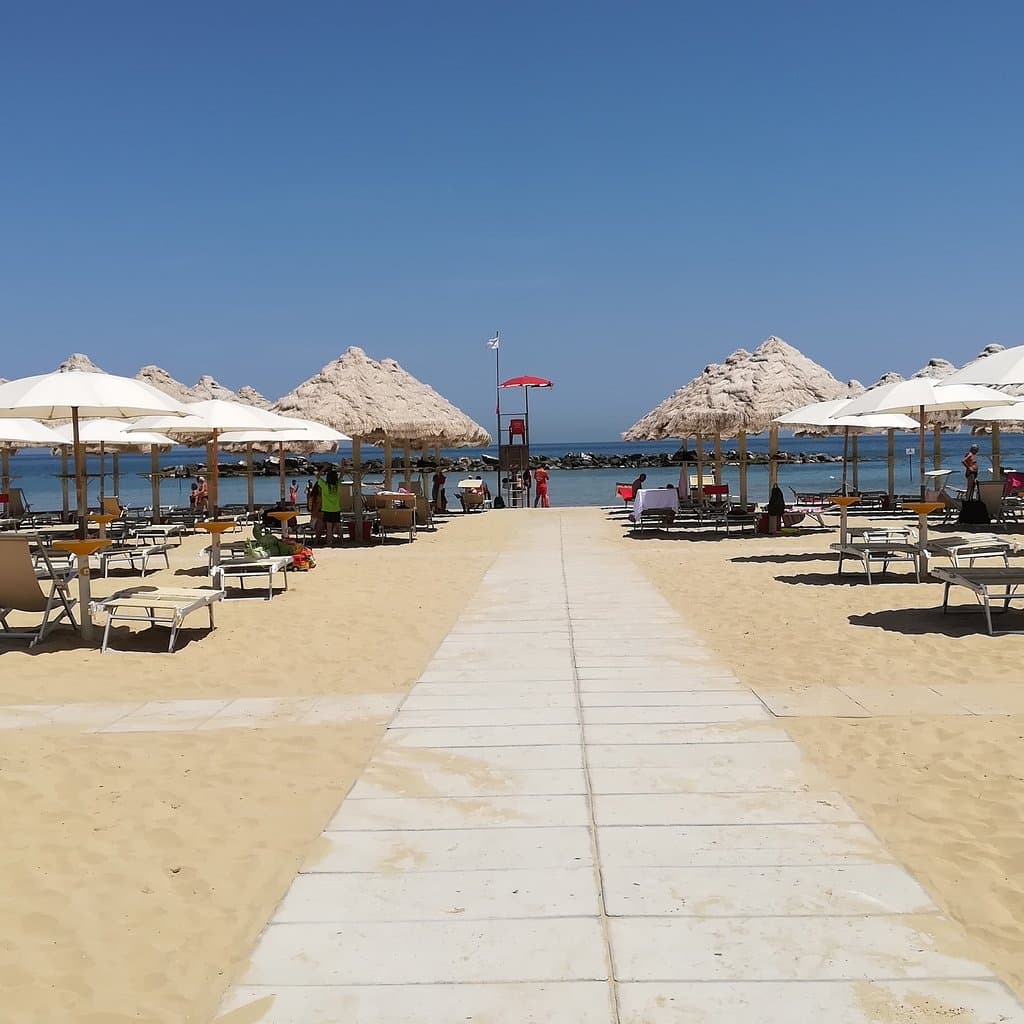 Lido Riccio Beach