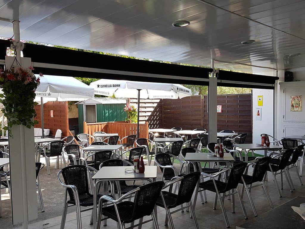 Spacious seating area for groups