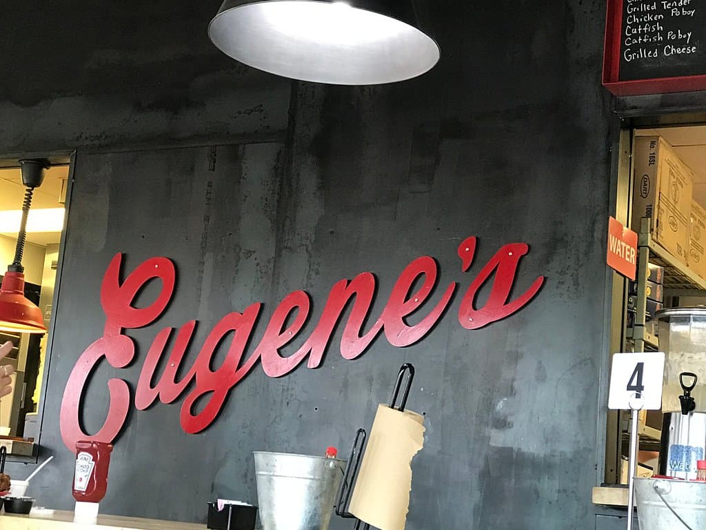 Eugene's Hot Chicken - Uptown