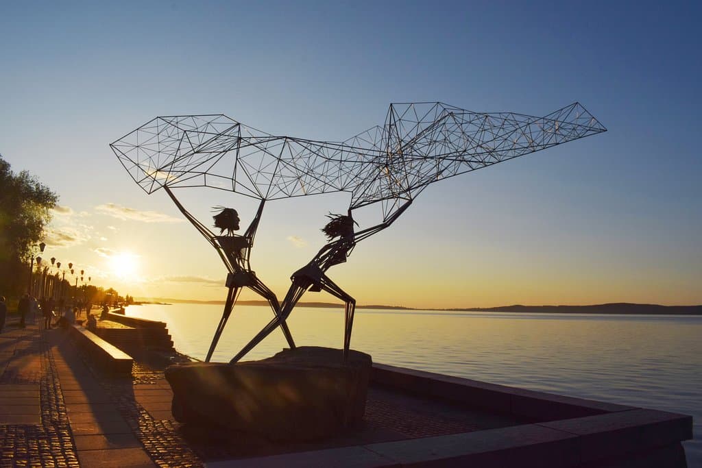 Рыбаки с неводом