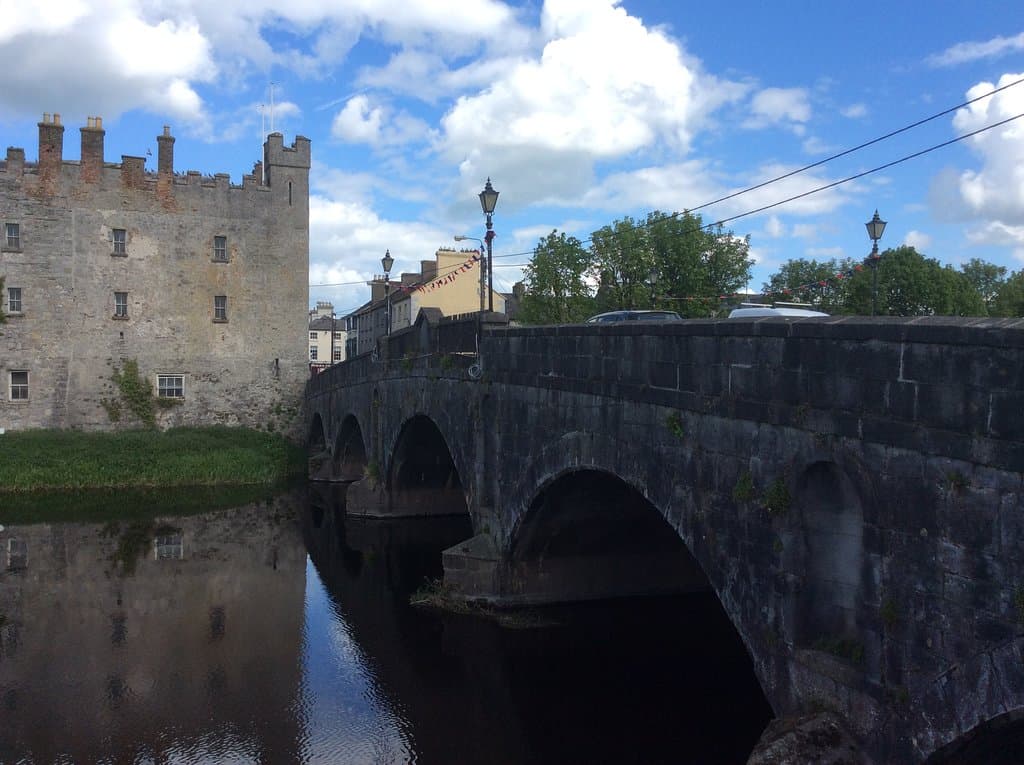 Crom -a-Boo bridge and Whites Castle