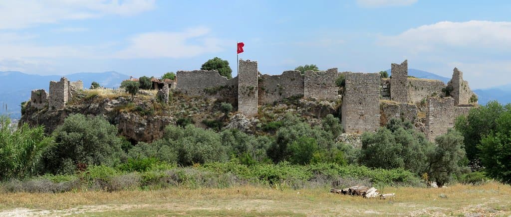 Beçin Castle and Ancient City