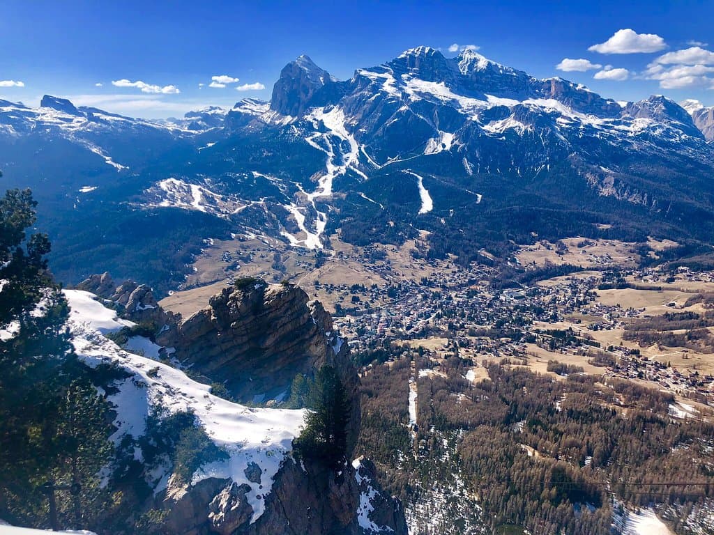 Tofana Ski Area Cortina d'Ampezzo