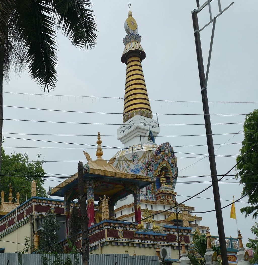 The Great International Tashi Gomang Stupa.