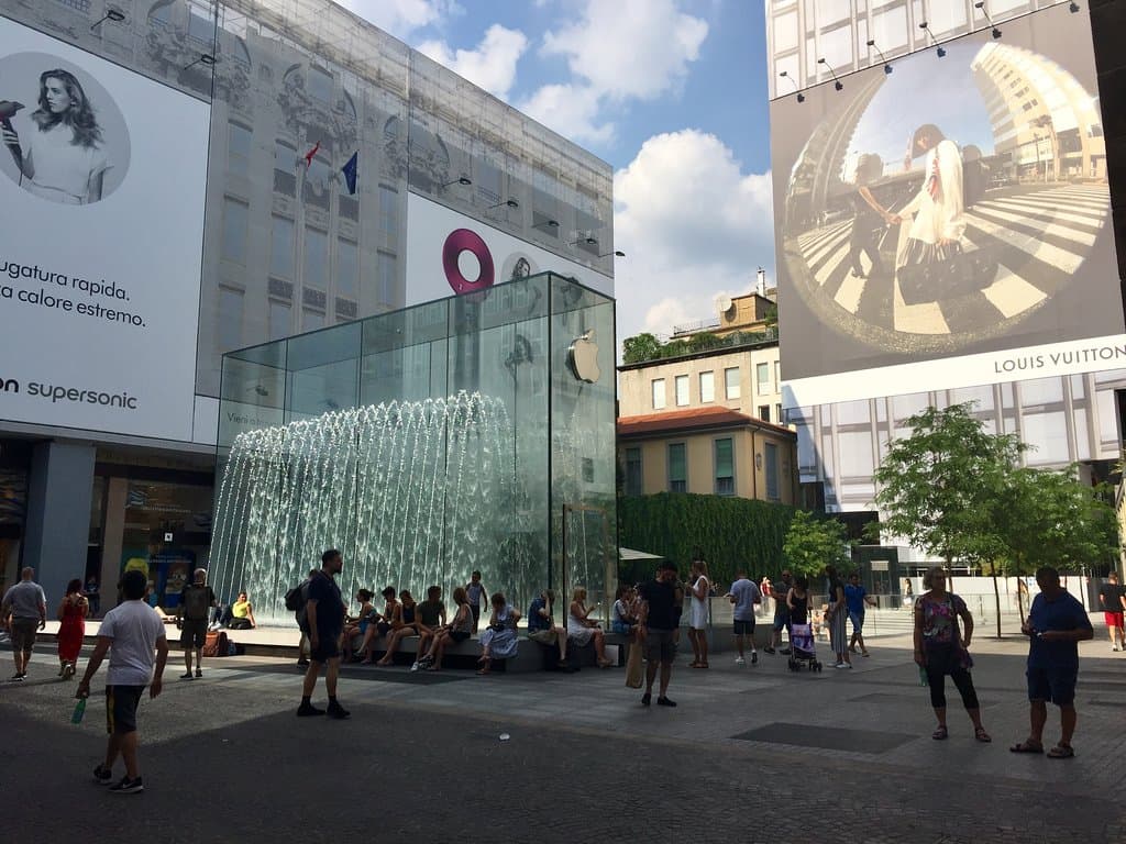 Apple Store Piazza Liberty