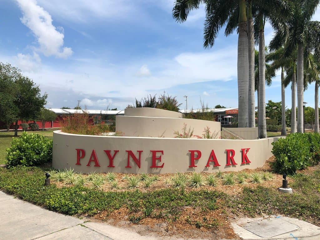 Payne Park:
This park is home to the Payne Park Tennis Center, Skate Park, Circus Park, Cafe, Auditorium, and Amphitheater.