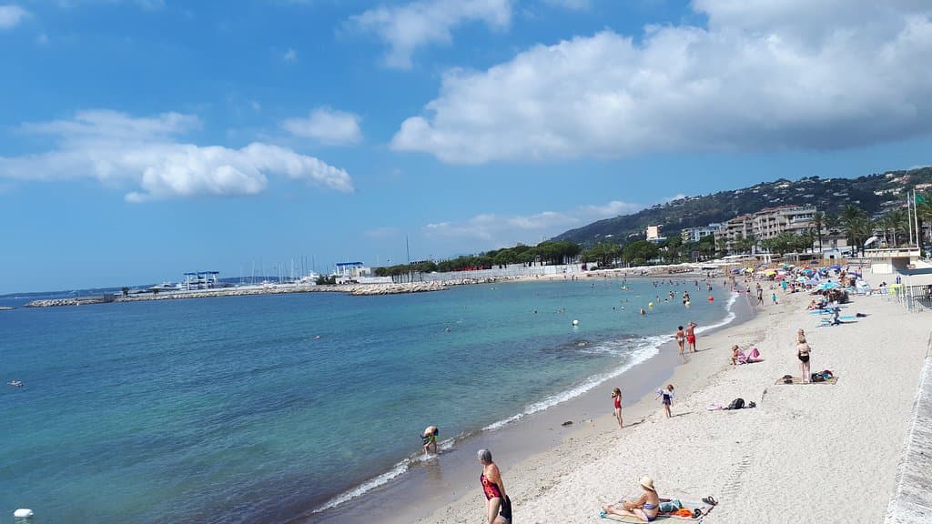 Plage publique du Midi - juillet 2019