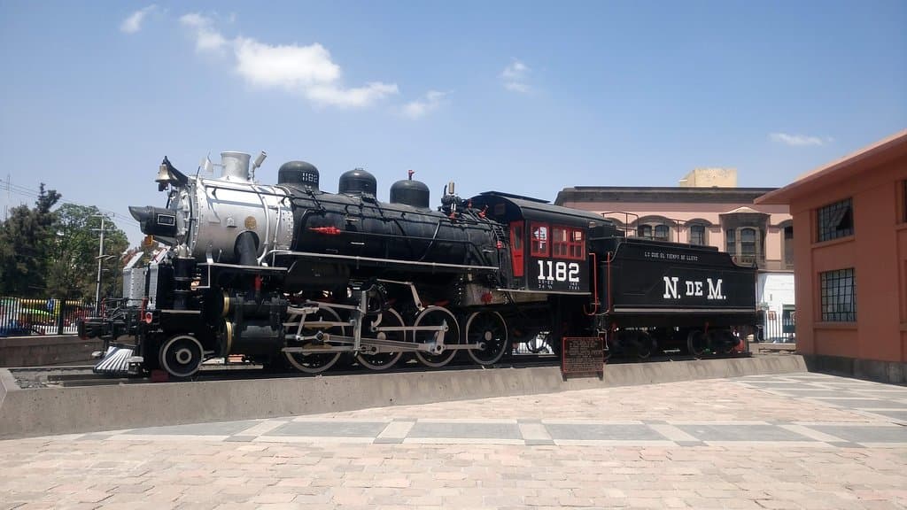 Steam locomotive