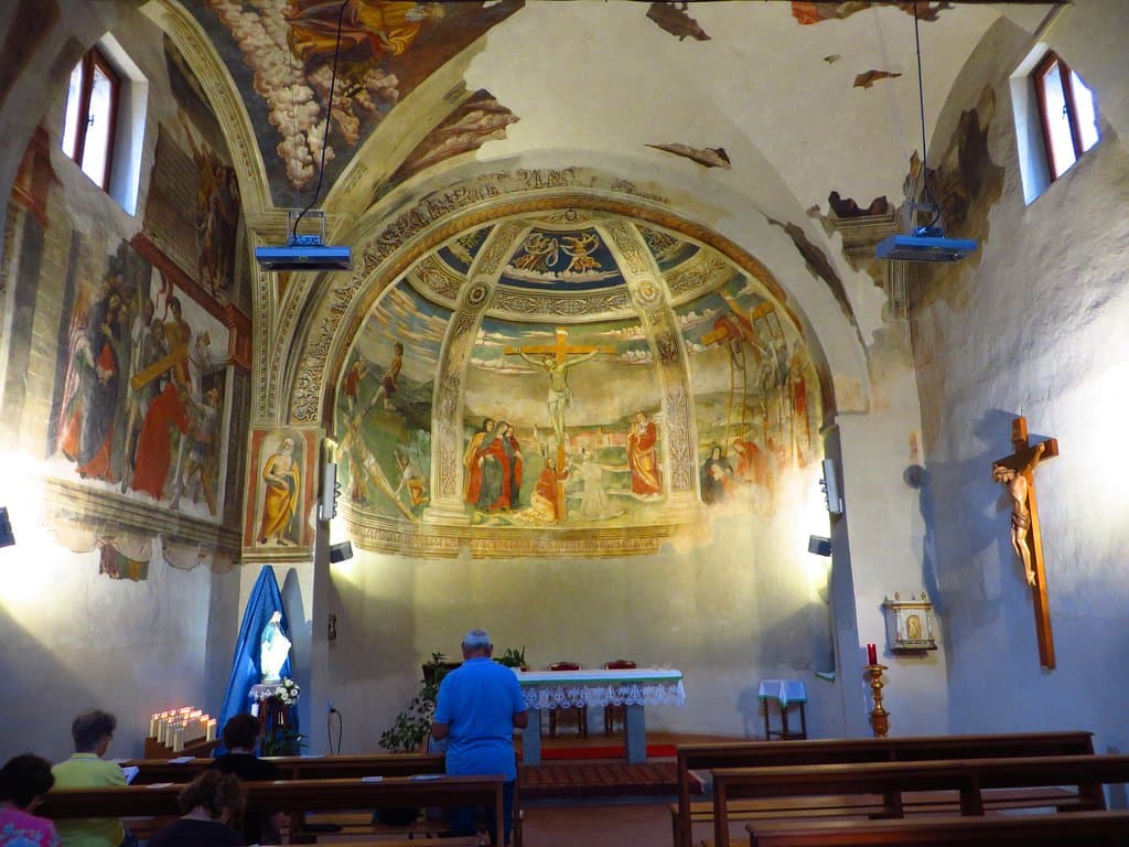 L'interno della chiesetta