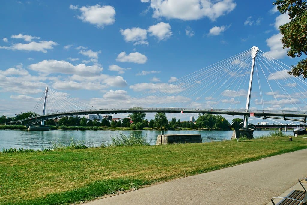 Мост