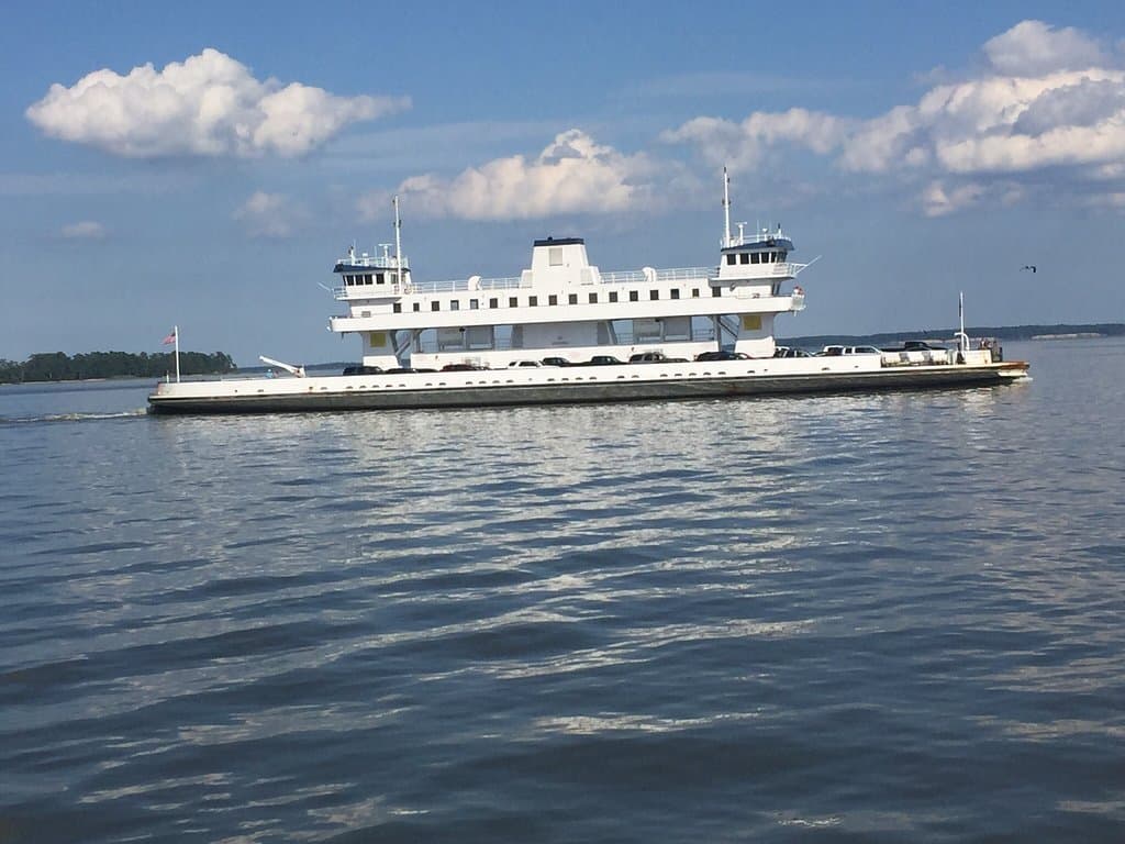 Jamestown Scotland Ferry