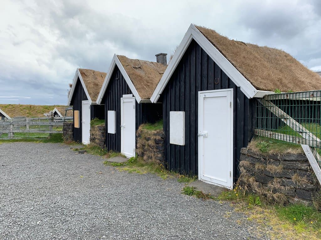 Stekkjarkot Turf House