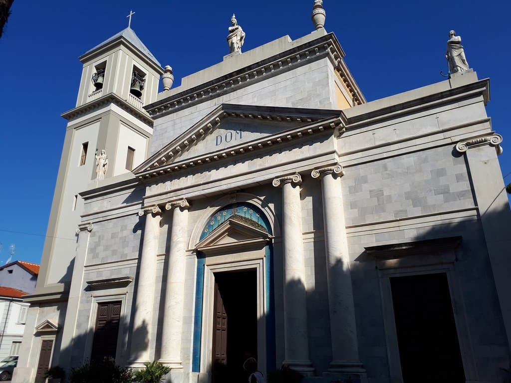 Esterno