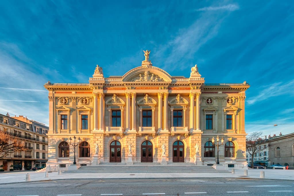 Façade, vue depuis la place de Neuve
© GTG / Fabien Bergerat