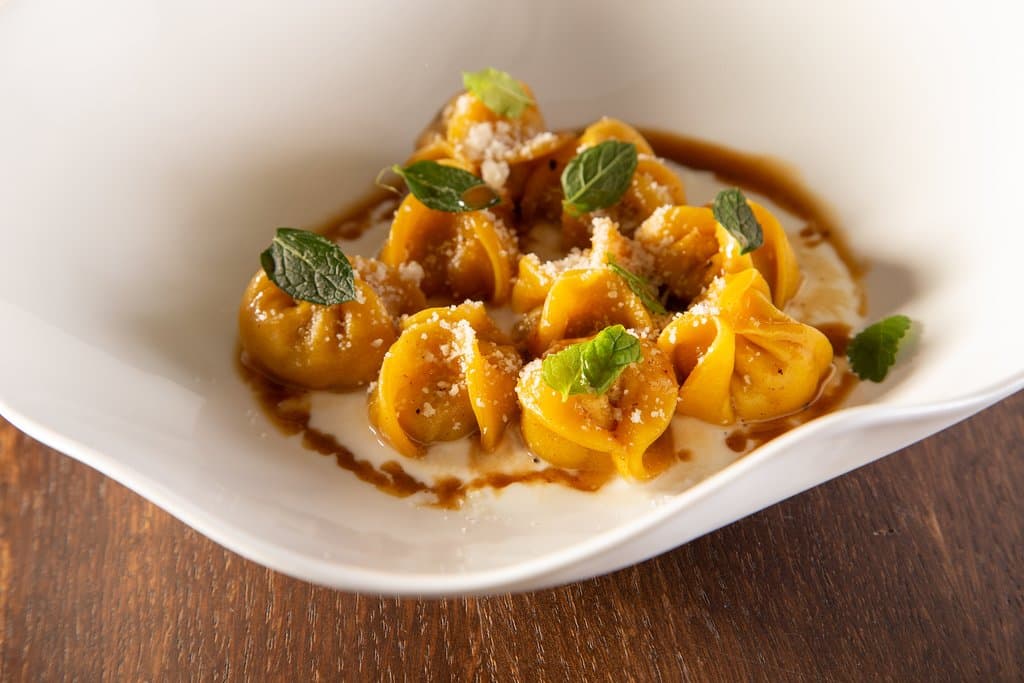 Tortelli, brie e funghi