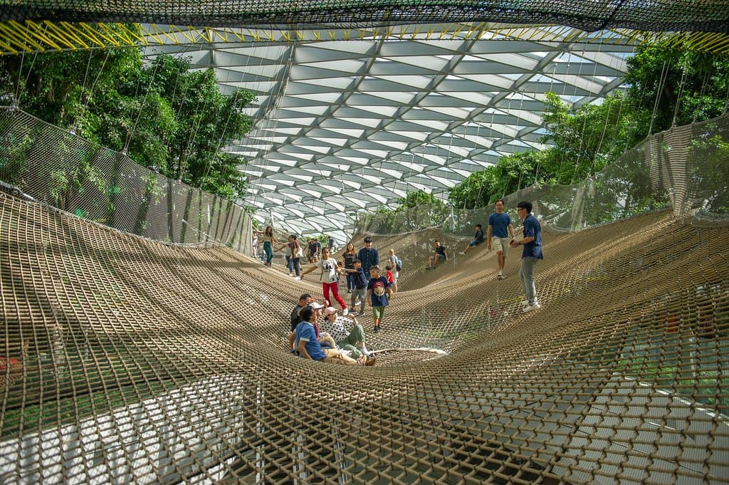Manulife Sky Nets - Walking