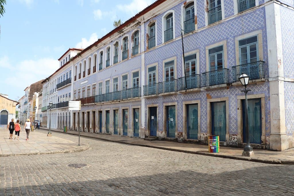 CASA DE NHOZINHO  VISITEZ NOTRE SITE / WWW.VOYAGEAVECNOUS.COM ET NOTRE BLOG SUR SAO LUIS ET SA REGION https://www.voyageavecnous.com/post/bresil-part-iv-sao-luis-et-la-région-de-la-maranhão
