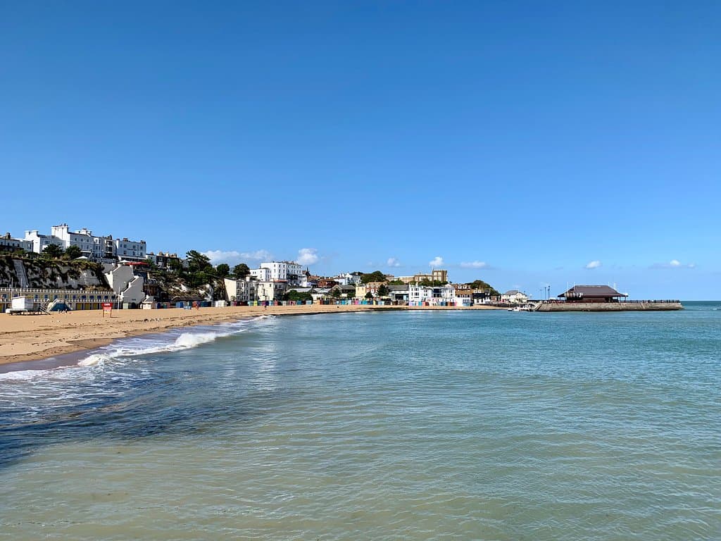 Views from Louisa Bay To Viking Bay
