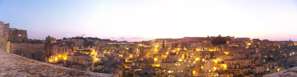 Come un presepe... le prime luci al crepuscolar della sera!