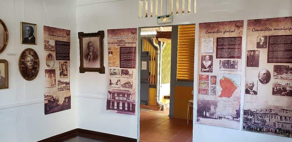 Museu pequeno mas muito interessante e ilustrativo. Pena que tudo está apenas em francês.  Gratuito.
