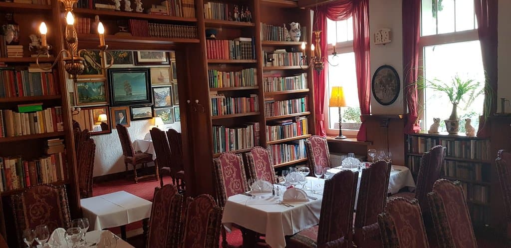 Unsere Bibliothek