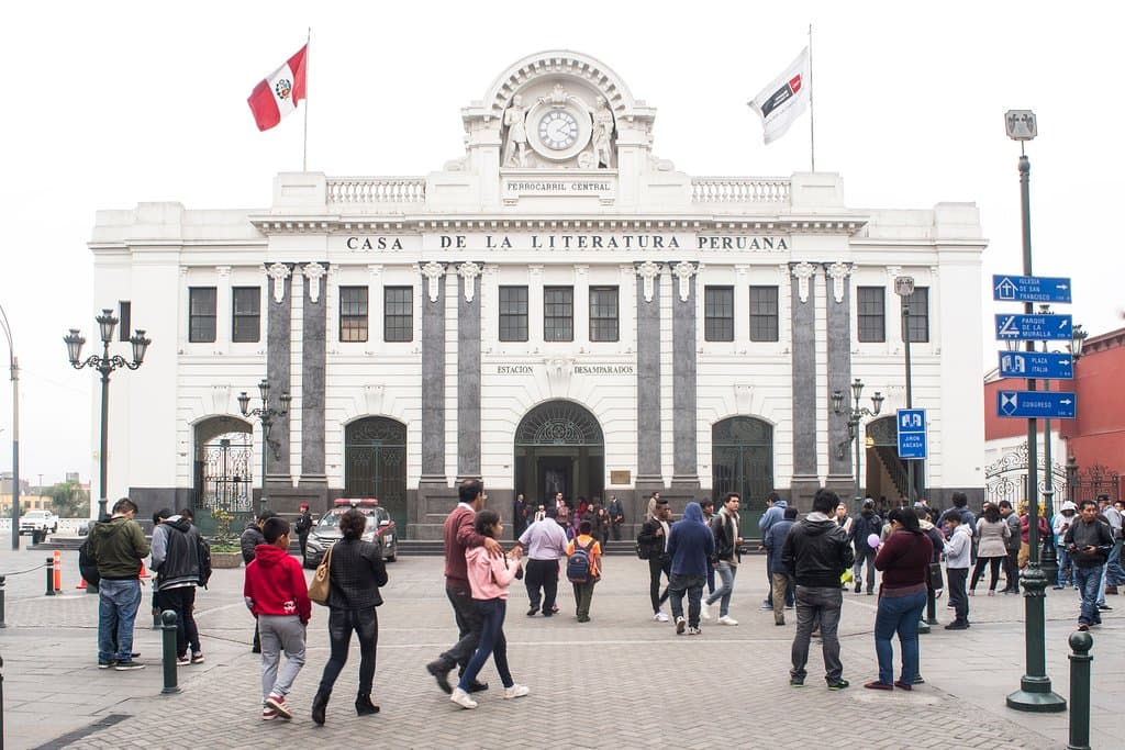 Fachada de la Casa de la Literatura Peruana 2019.