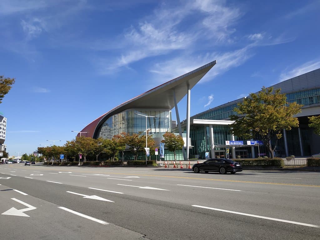 컨벤션센터 전경