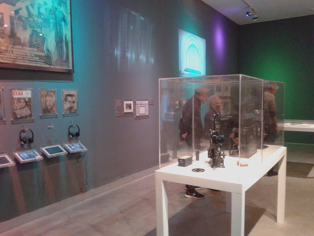 Lumiton Usina Audiovisual Museo del Cine