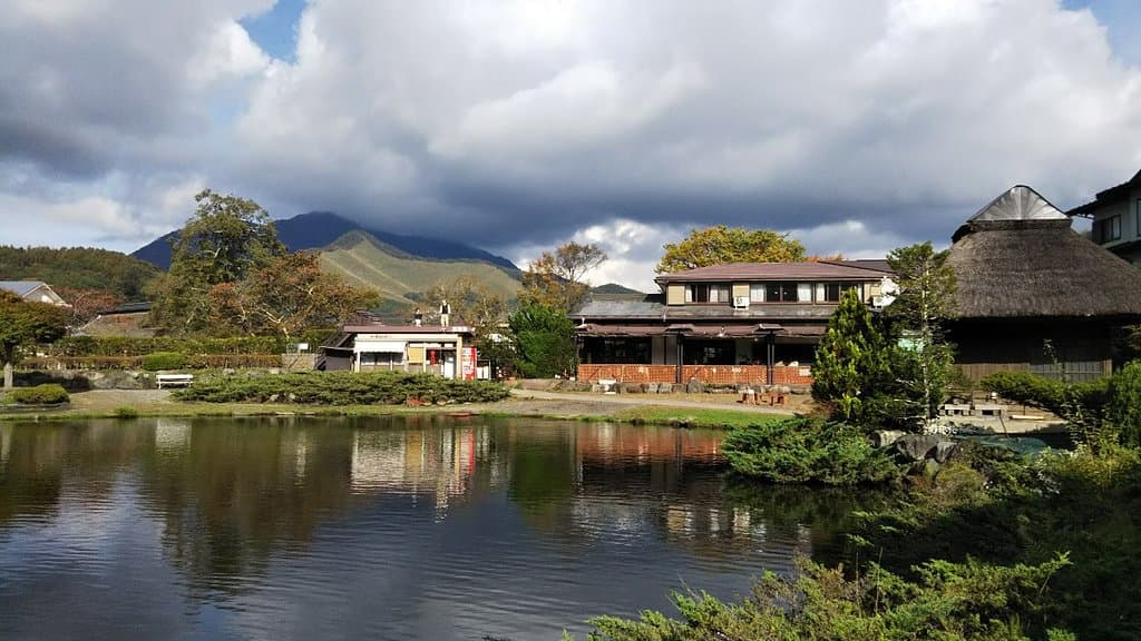 Hannoki Bayashi Shiryokan