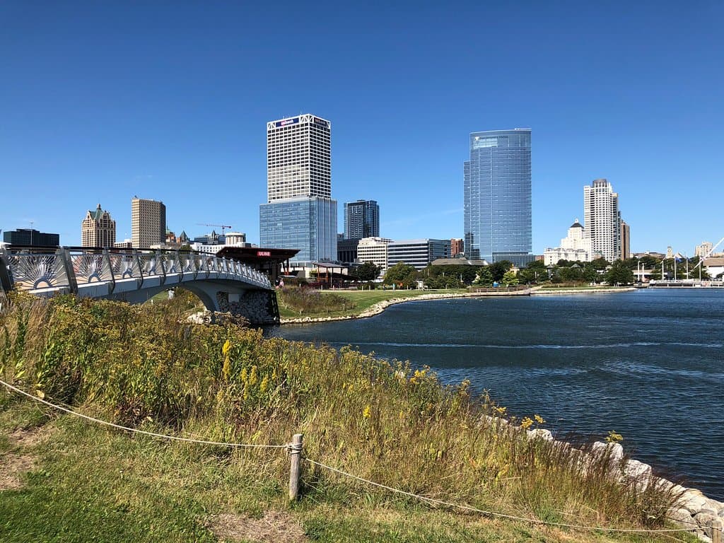Lakeshore State Park