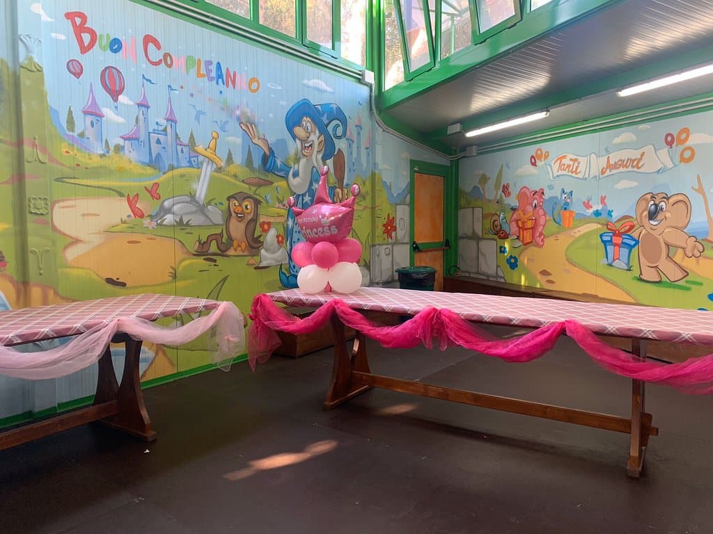 grandi sale per le feste di compleanno dei bambini