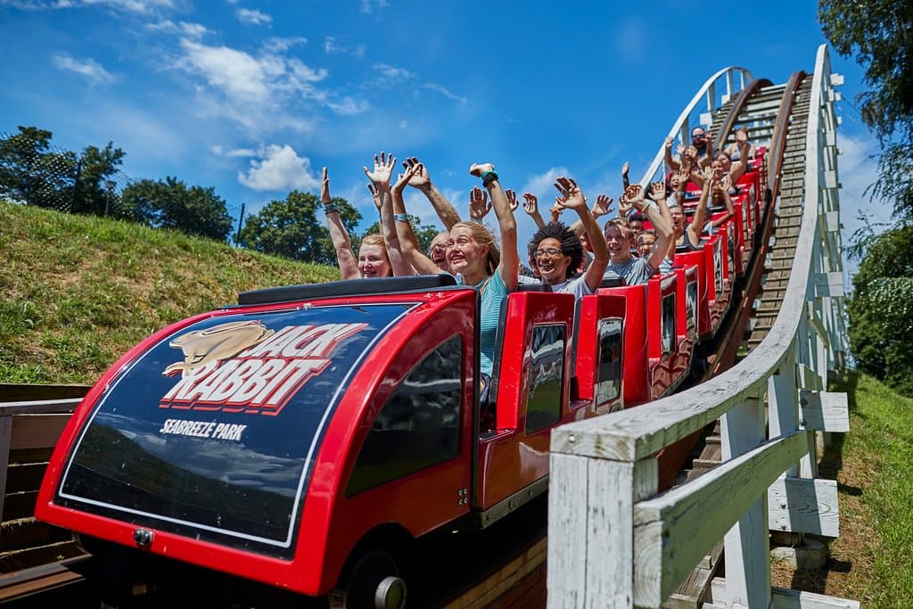 Take a ride on the thrilling Jack Rabbit!